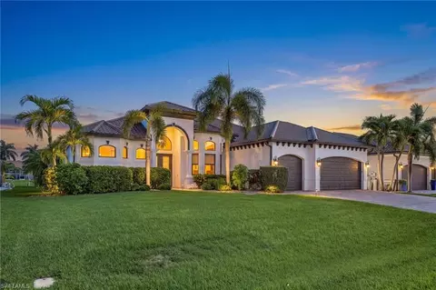 1723 SW 43rd Ter, Cape Coral, FL 33914