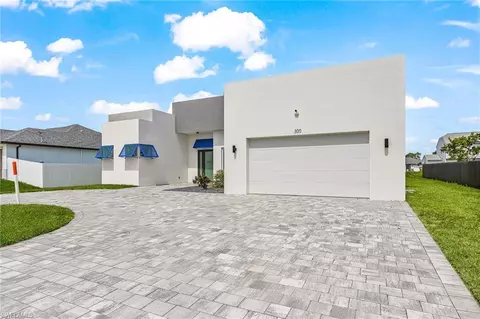 300 Chiquita Blvd N, Cape Coral, FL 33993