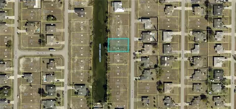 1700 NW 6th Pl, Cape Coral, FL 33993