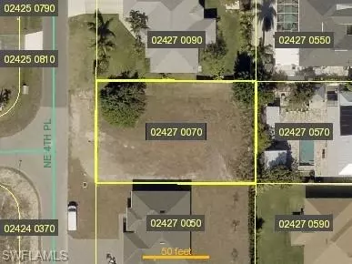 913 NE 4th Pl, Cape Coral, FL 33909