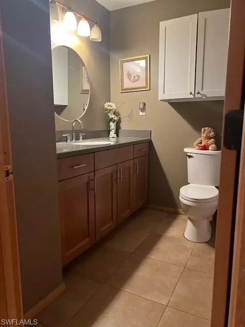 Bath - 4002 Teak Ct, Labelle, FL 33935 photo 1 of 4