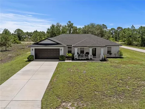 743 Fuller Ave S, Lehigh Acres, FL 33974