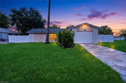 27 NE 20th Ave, Cape Coral, FL 33909