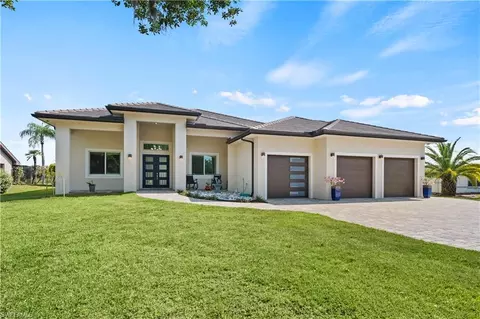 1311 Riverbend Dr, Labelle, FL 33935