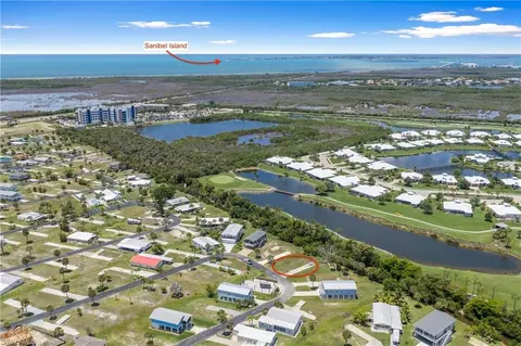 13710 Osprey Dr, Fort Myers, FL 33908