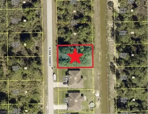 323 Lubdel Ave S, Lehigh Acres, FL 33974