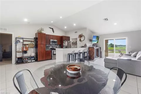 7075 Tide Cir, Labelle, FL 33935 photo 5