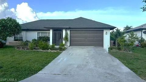 2205 SE 18th Ave, Cape Coral, FL 33990