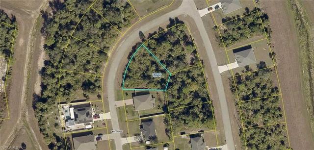 5018 Mateo Cir, Labelle, FL 33935