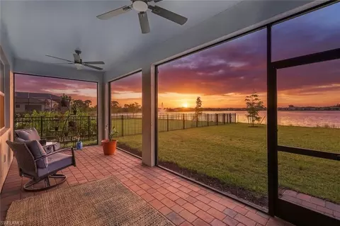 451 Spring Hill Lake Loop, Cape Coral, FL 33993