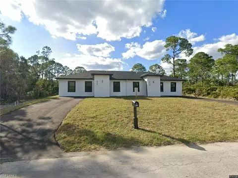930 Hepburn Ave, Lehigh Acres, FL 33974