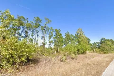 845 Bumby St E, Lehigh Acres, FL 33974