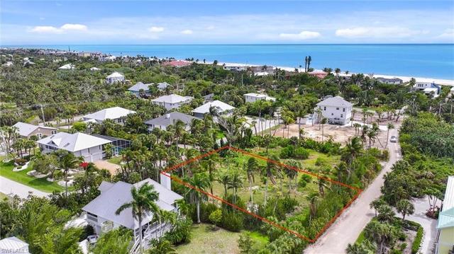 470 Sawgrass Pl, Sanibel, FL 33957