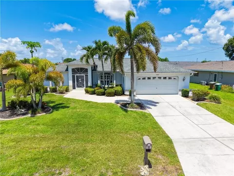 3920 SE 2nd Pl, Cape Coral, FL 33904
