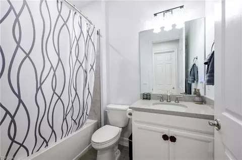 Bath - 998 Enbrook Loop, Naples, FL 34114 photo 2 of 2