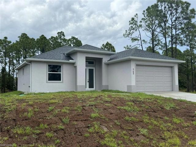 745 Manuel St E, Lehigh Acres, FL 33974