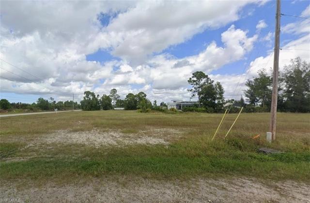 801 NE 38th Ter, Cape Coral, FL 33909