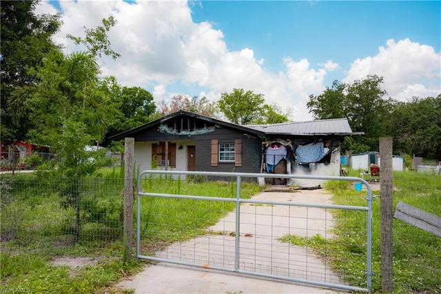 1553 SE Carnahan Ave, Arcadia, FL 34266