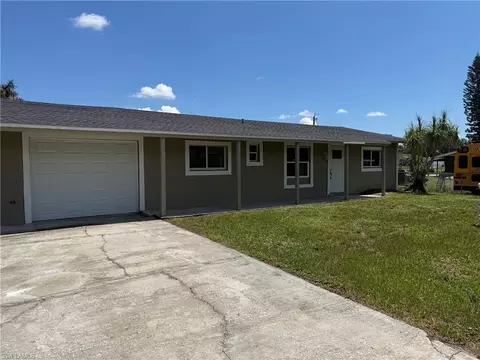 2199 Wyandotte Ave, Alva, FL 33920