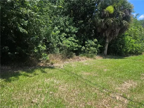 Jerdik Dr Ne, Moore Haven, FL 33471 photo 2