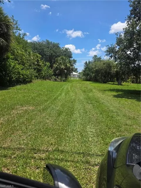 Jerdik Dr Ne, Moore Haven, FL 33471 photo 3