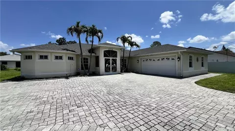 2712 5th St W, Lehigh Acres, FL 33971