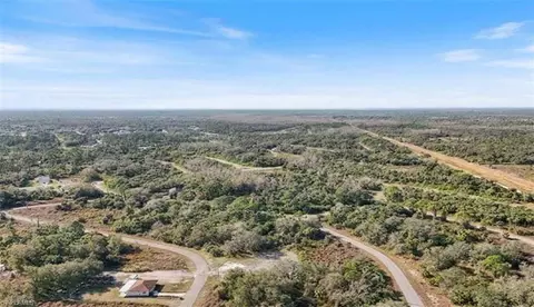 665 Windermere Dr, Lehigh Acres, FL 33972