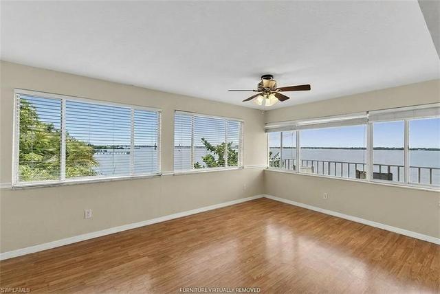 720 Tarpon St, Fort Myers, FL 33916