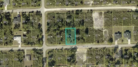 3214 72nd St W, Lehigh Acres, FL 33971