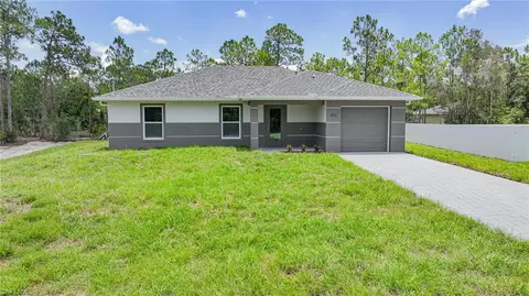 432 Burrstone Dr, Lehigh Acres, FL 33974