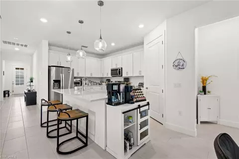 Kitchen - 12461 Basalt Ln, Alva, FL 33920 photo 2 of 8