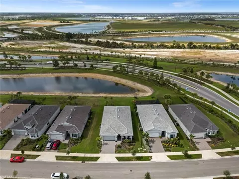 View/Area - 12461 Basalt Ln, Alva, FL 33920 photo 2 of 8