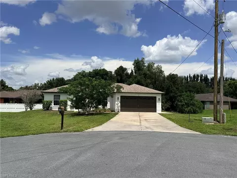 223 Aydin Ct, Fort Myers, FL 33913