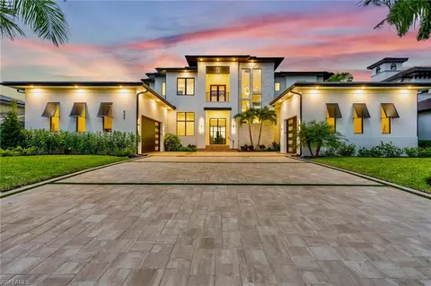 846 Cypress Lake Cir, Fort Myers, FL 33919