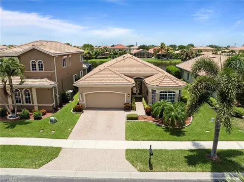 15586 Alton Dr, Fort Myers, FL 33908