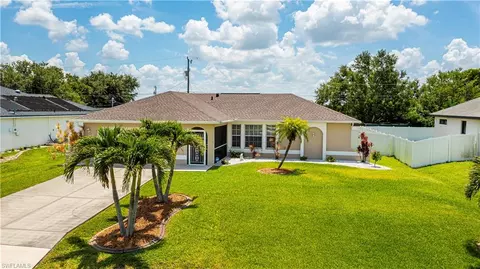2125 NE 10th Ave, Cape Coral, FL 33909