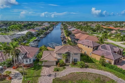 2502 Cape Coral Pkwy W, Cape Coral, FL 33914