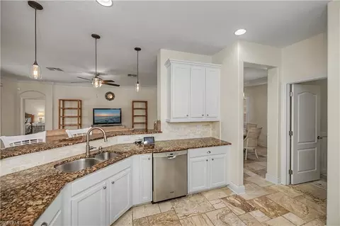 Kitchen - 3296 Hampton Blvd, Alva, FL 33920 photo 2 of 4