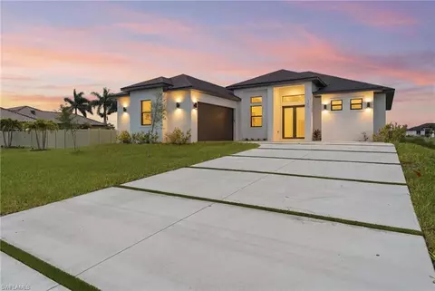 343 NE 15th St, Cape Coral, FL 33909
