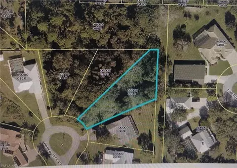 15570 Paper Tree Ct, North Fort Myers, FL 33917