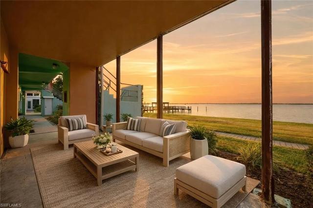 3225 E Riverside Dr #31C, Fort Myers, FL 33916