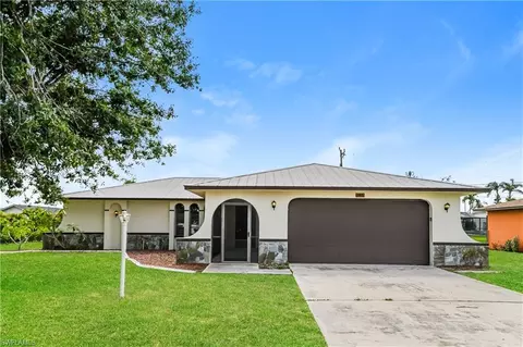 3411 SW 6th Pl, Cape Coral, FL 33914