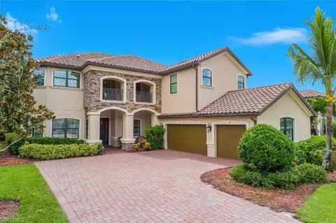 28647 Lisburn Ct, Bonita Springs, FL 34135