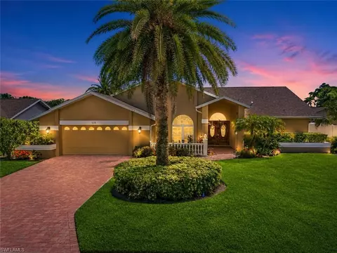 1231 Westfield Dr, Fort Myers, FL 33919