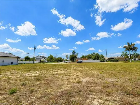 1014 SW 18th St, Cape Coral, FL 33991