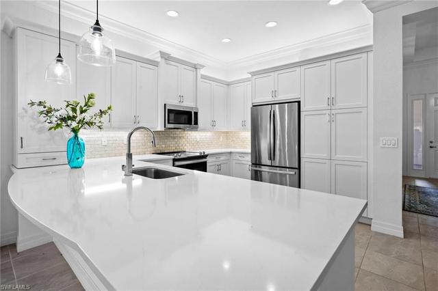 11536 Foxbriar Ln, Fort Myers, FL 33913