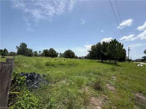 7896 3rd Ter, Labelle, FL 33935 photo 2