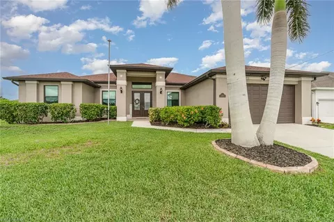 220 NW 26th Pl, Cape Coral, FL 33993