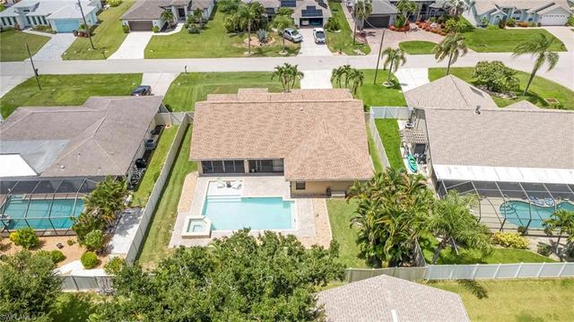 1722 SE 2nd St, Cape Coral, FL 33990