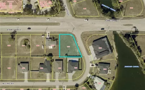 1832 Kismet Pkwy E, Cape Coral, FL 33909
